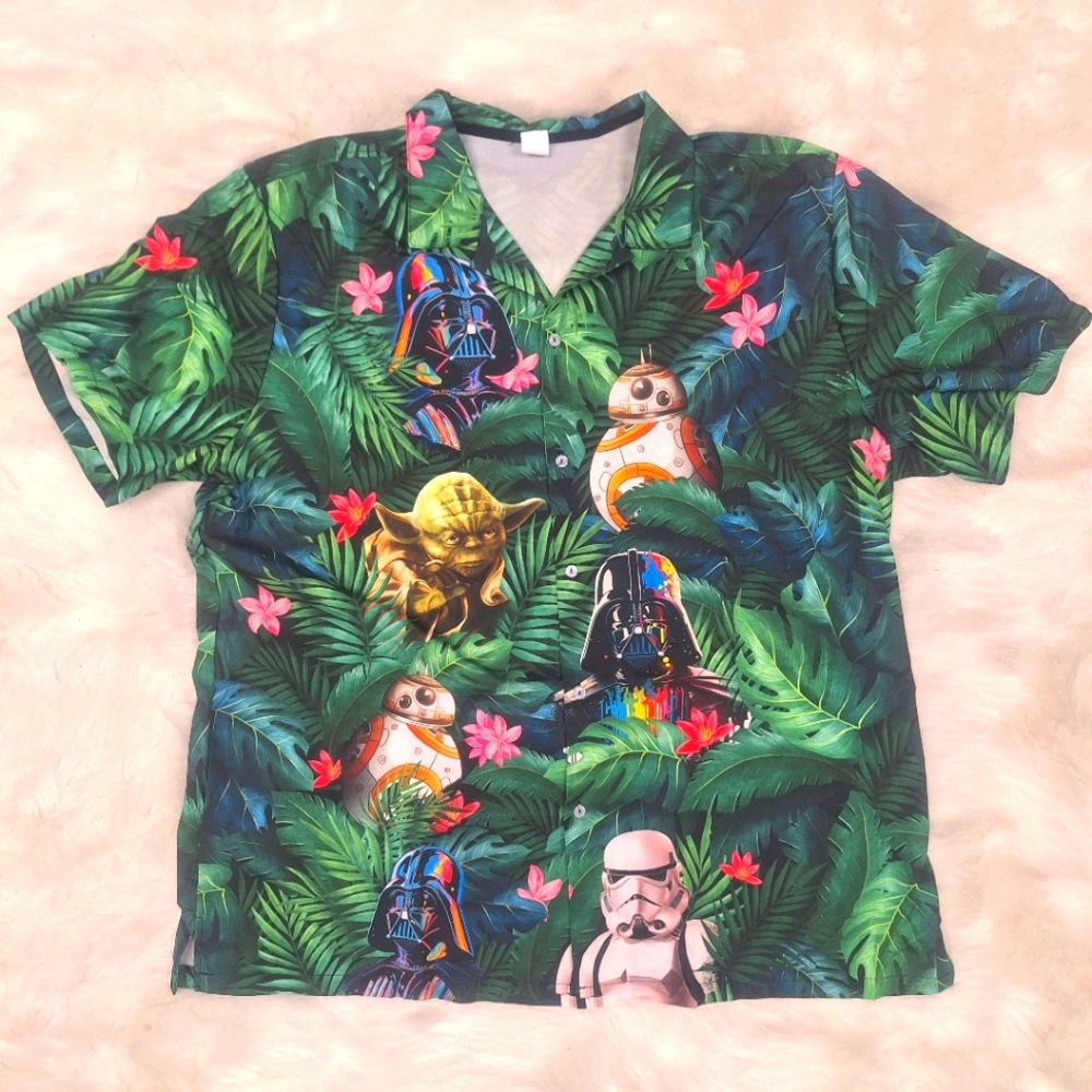 Mens Hawaiian star wars themed shirt- New
